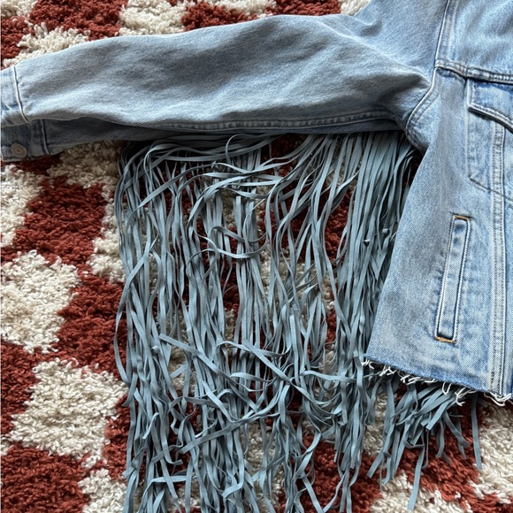Levi's Light Blue Fringe Jean Jacket - Picture 6 of 9